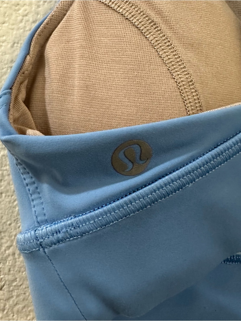 Lululemon Fast & Free Bra Nulux Sports Bra Size 2 Aero Blue - Picture 7 of 9